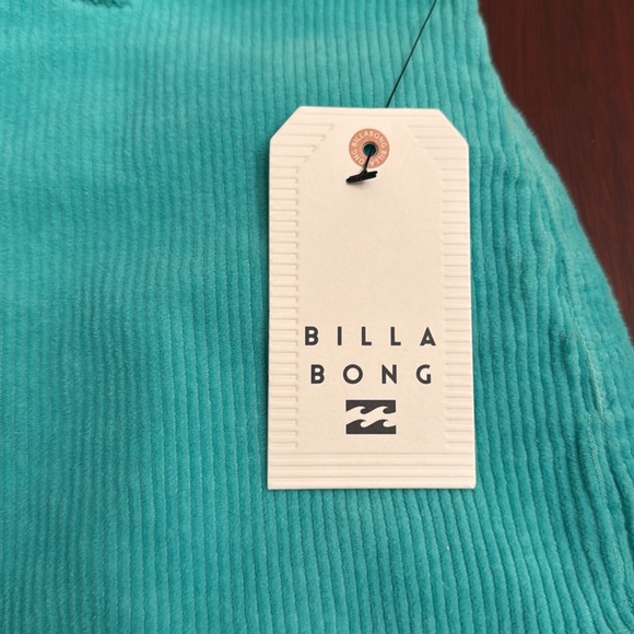 Seagram Green Billabong Corduroy Shorts. NWT. Size 24 - Picture 3 of 9